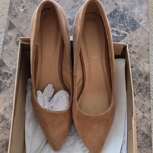 Elegant Tan Suede Women's Heels